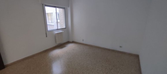 Apartamento de 3 dormitorios en Zaragoza, Spain No. 162268 21