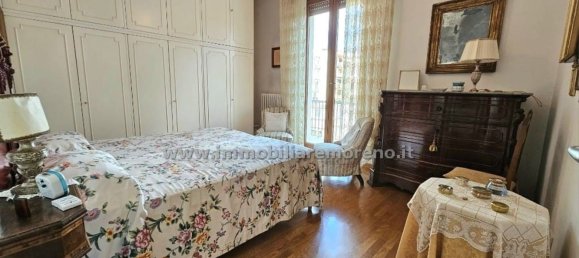 Apartamento T5 em Florence, Italy N.º 375884 22