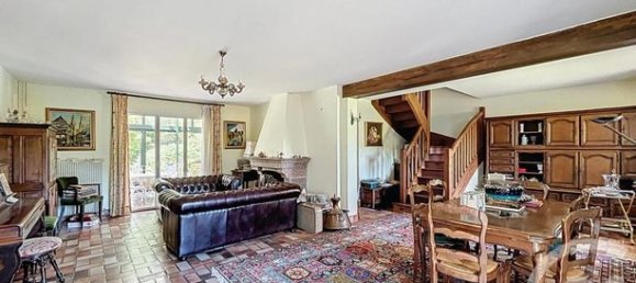 6 bedrooms House in Appoigny, France No. 312400 2