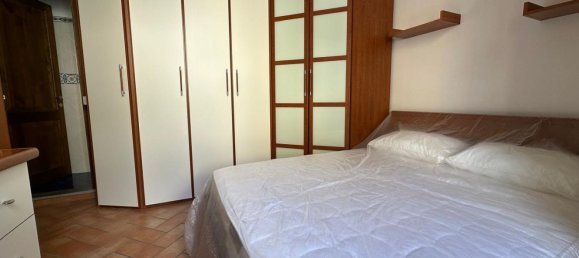 2 rooms Apartment in Florence, Italy No. 50923 8