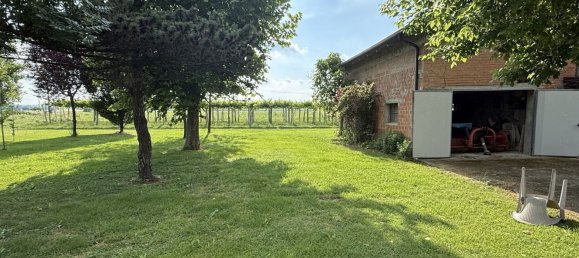 88599m² Land in Reggio Emilia, Italy No. 261373 15