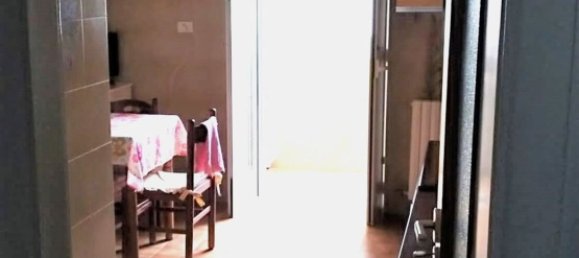 5-salle Appartement à Taranto, Italy No. 254924 8