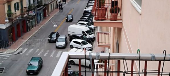 5-salle Appartement à Taranto, Italy No. 254924 10