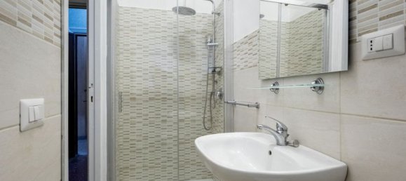 5 rooms Apartment in Rome, Italy No. 221141 69