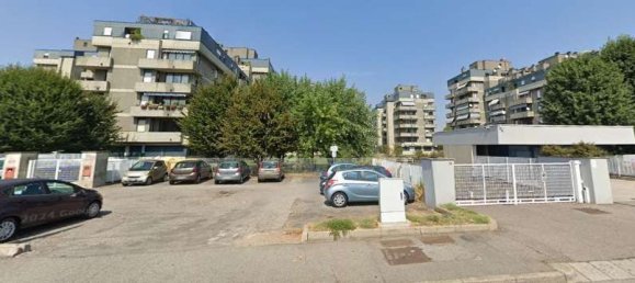Apartamento de 4 divisões em Rho, Italy N.º 331513 6