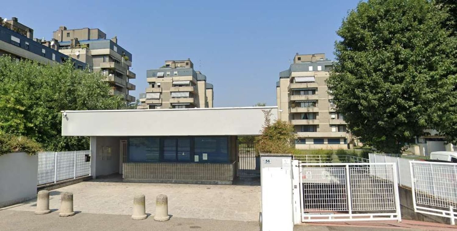 Apartamento de 4 divisões em Rho, Italy N.º 331513