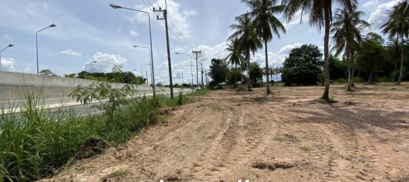 Gewerbliche Immobilie in Pattaya, Thailand 6400m², Nr. 15849 5