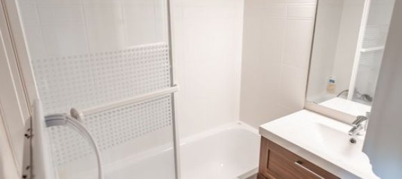 2 Schlafzimmer Wohnung in Carrieres-sur-Seine, France, Nr. 161895 8