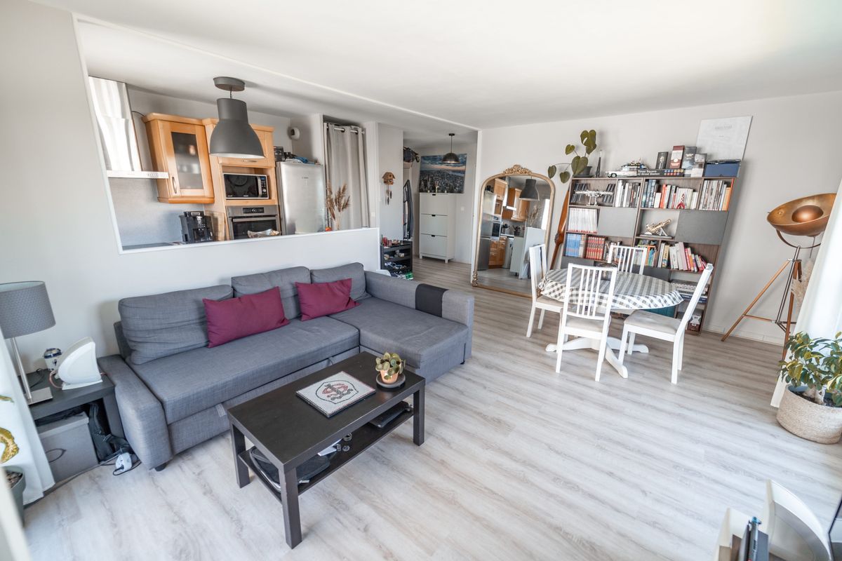 2 Schlafzimmer Wohnung in Carrieres-sur-Seine, France, Nr. 161895