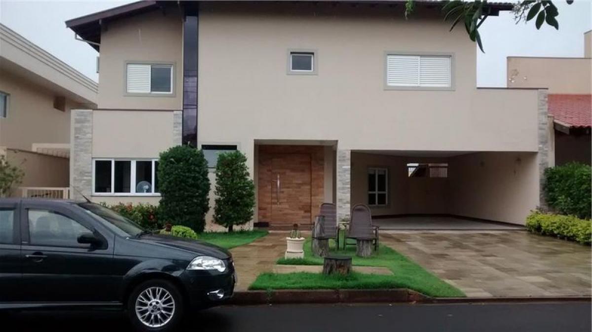 Дом с 4 спальнями в Сан-Паулу, Бразилия № 589786