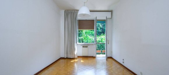 2 Schlafzimmer Wohnung in Genoa, Italy, Nr. 337248 10