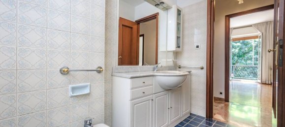 2 Schlafzimmer Wohnung in Genoa, Italy, Nr. 337248 17