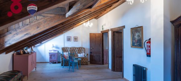 Casa de 4 dormitorios en León, Spain No. 153889 40