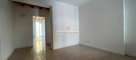 1 chambre Appartement à Lonigo, Italy No. 259636 2
