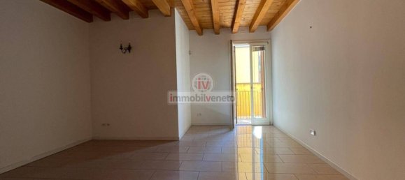 1 chambre Appartement à Lonigo, Italy No. 259636 3