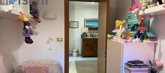 Apartamento de 2 dormitorios en Cosenza, Italy No. 41573 36