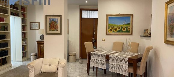 Apartamento de 2 dormitorios en Cosenza, Italy No. 41573 13