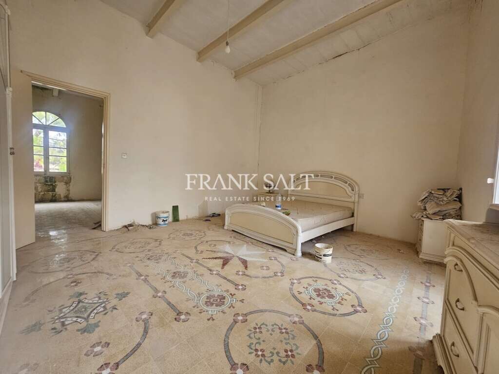 Таунхаус с 4 спальнями в Керчем, Мальта № 748