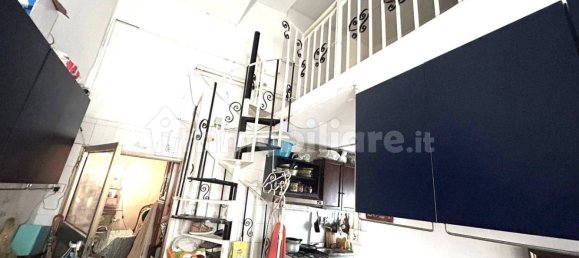 1 chambre Appartement à Naples, Italy No. 319856 15