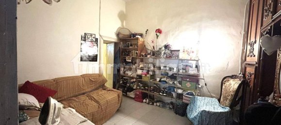 1 chambre Appartement à Naples, Italy No. 319856 10