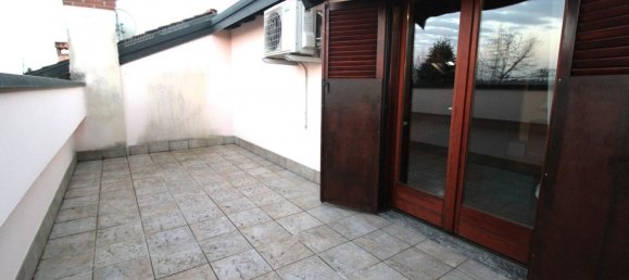 4غرفة منزل في Biassono, Italy رقم 187112 120