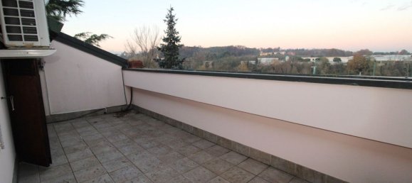 4غرفة منزل في Biassono, Italy رقم 187112 90