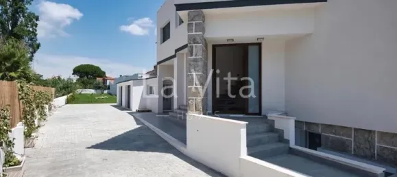 4 bedrooms House in Cascais, Portugal No. 171485 10
