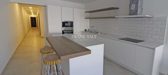 Penthouse T2 em Swieqi, Malta N.º 4462 4