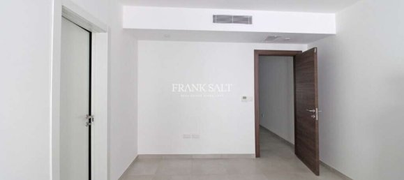 Penthouse T2 em Swieqi, Malta N.º 4462 9