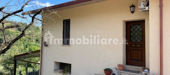 3 chambres Villa à Guidonia Montecelio, Italy No. 136357 3