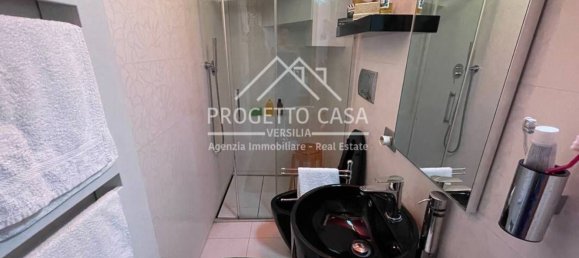 6 bedrooms House in Viareggio, Italy No. 336112 18