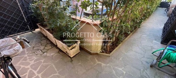 6 bedrooms House in Viareggio, Italy No. 336112 3