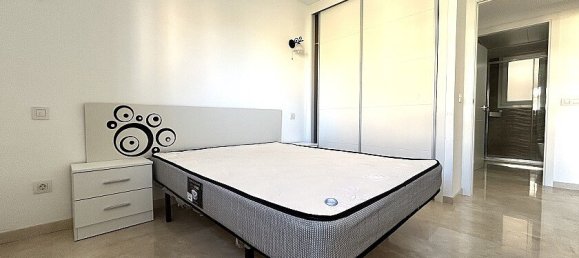 3 bedrooms Apartment in Punta Prima, Spain No. 14279 10