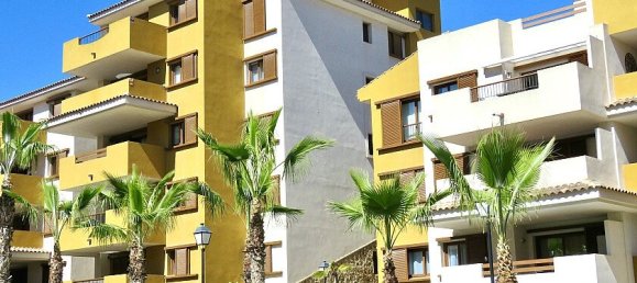 3 bedrooms Apartment in Punta Prima, Spain No. 14279 25