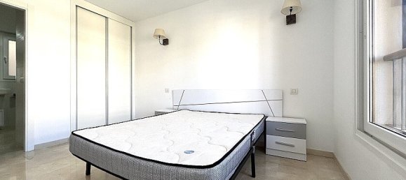 3 bedrooms Apartment in Punta Prima, Spain No. 14279 8