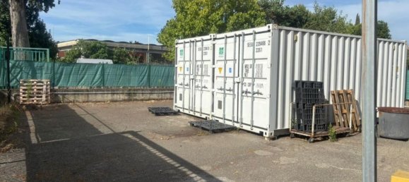 Lagerhaus in Scandicci, Italy 800m², Nr. 275433 3