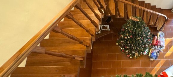 Ático de 8 habitaciónes en Prato, Italy No. 9445 27