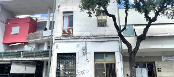 2 chambres Maison à Lecce, Italy No. 377610 4