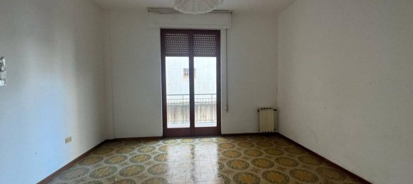 5-salle Appartement à Marsala, Italy No. 174245 2
