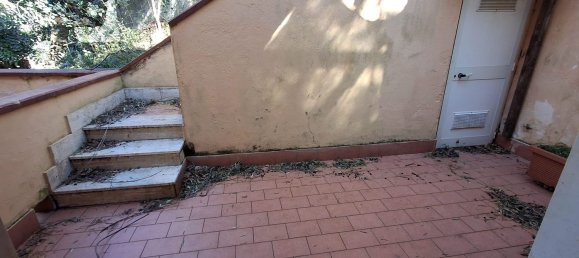 Дом с 4 комнатами в Прая а Маре, Италия № 148383 9