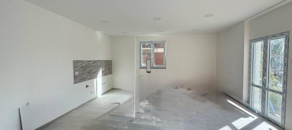 3 bedrooms Apartment in Rome, Italy No. 332025 18