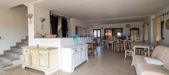 8 bedrooms House in Aglientu, Italy No. 335471 13