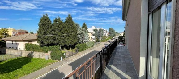 2 bedrooms Apartment in Saronno, Italy No. 372536 12