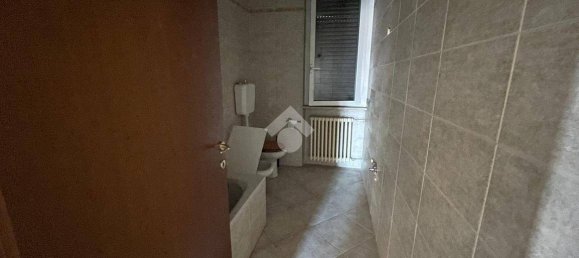 2 bedrooms Apartment in Saronno, Italy No. 372536 19