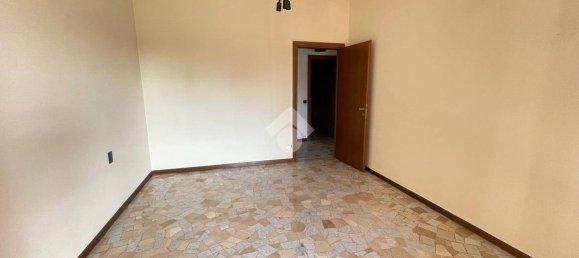 2 bedrooms Apartment in Saronno, Italy No. 372536 22