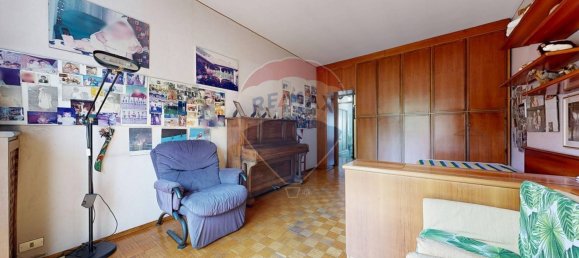 4 bedrooms Apartment in Milan, Italy No. 364227 20