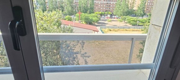 2 Schlafzimmer Wohnung in Logrono, Spain, Nr. 155889 9