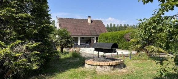 3 bedrooms House in Saint-Firmin-sur-Loire, France No. 82621 9