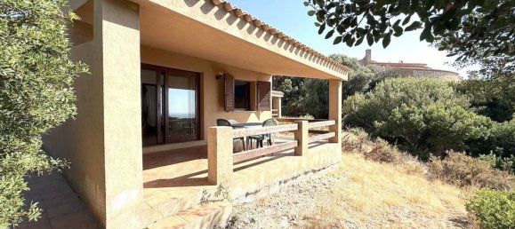 Casa de 3 habitaciónes en Trinità d'Agultu e Vignola, Italy No. 295994 5