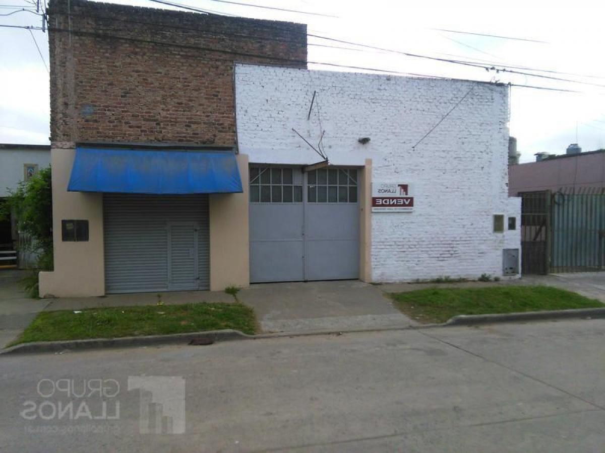 Коммерческая недвижимость 349м² в Буэнос-Айрес, Аргентина № 110062